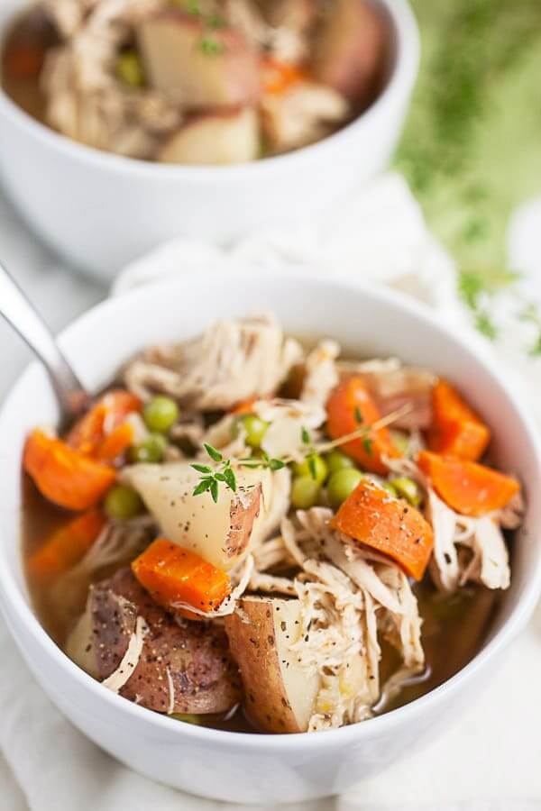 Slow Cooker Vegetable Chicken Potato Soup