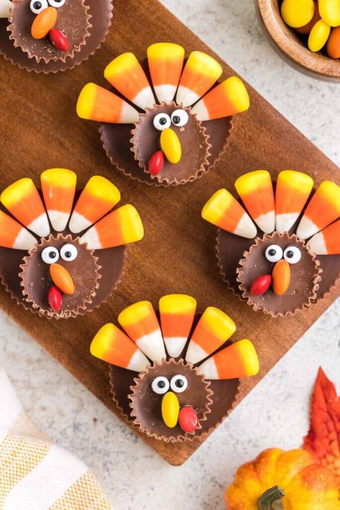 Thanksgiving Cookie Turkeys