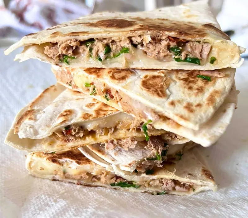 Tuna Melt Tortilla Pockets